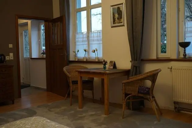 Deluxe Tek Büyük Yataklı Oda, Bahçe Manzaralı