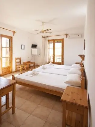 Üç Kişilik Oda, Şehir Manzaralı