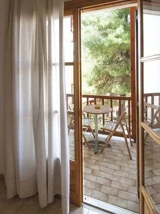 Üç Kişilik Oda, Şehir Manzaralı