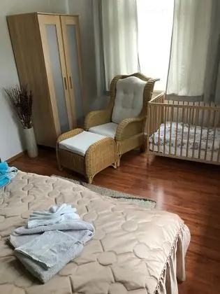 Classic Tek Büyük Yataklı Oda, Ortak Banyo, Bahçe Manzaralı