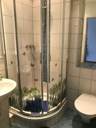Classic Tek Büyük Yataklı Oda, Ortak Banyo, Bahçe Manzaralı
