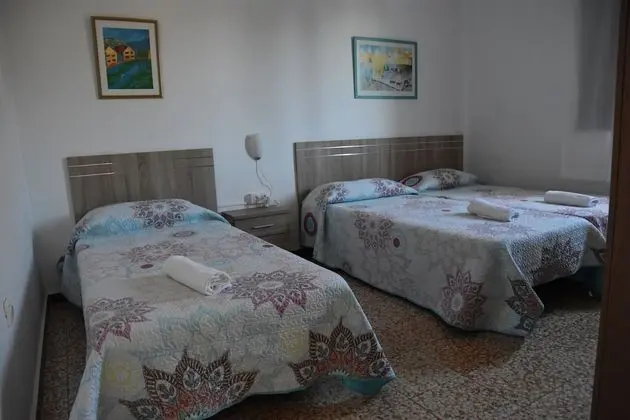 Family Üç Kişilik Oda