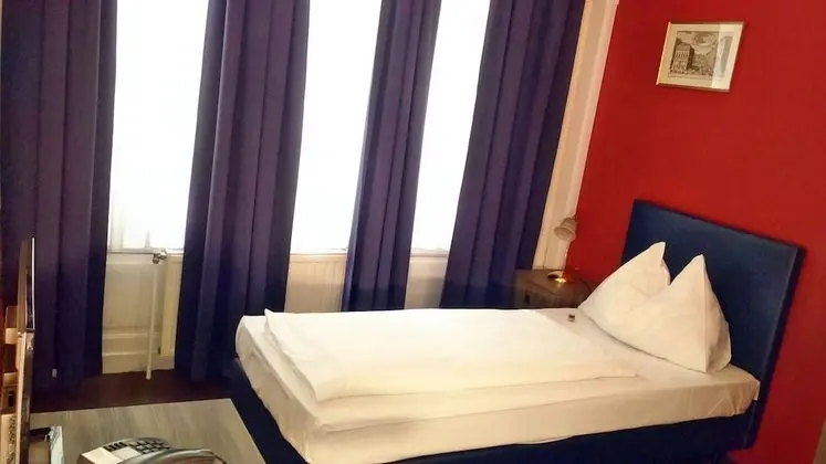 Tek Kişilik Oda
