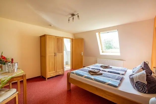 Tek Büyük Yataklı Oda