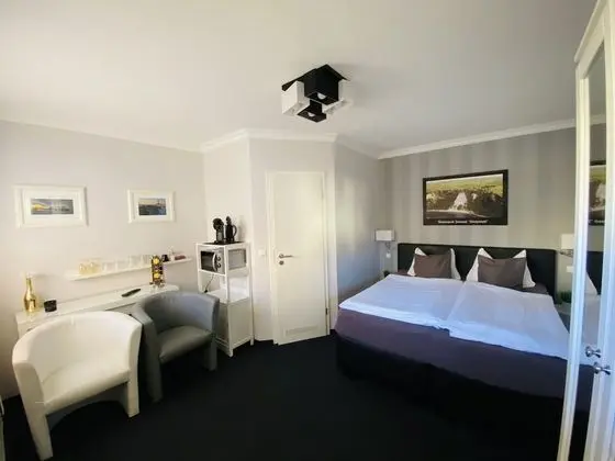 Tek Büyük Yataklı Oda