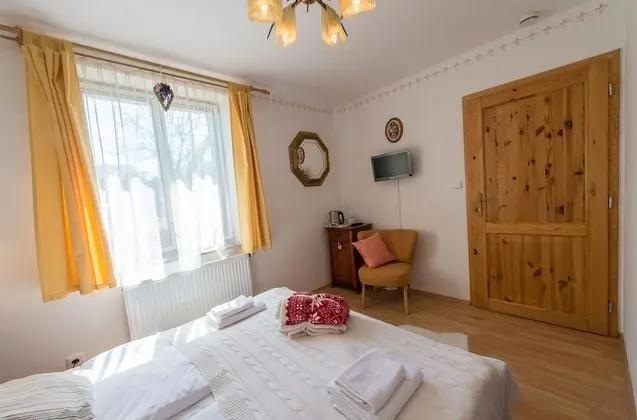 Classic Tek Büyük Yataklı Oda