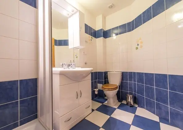 Classic Tek Büyük Yataklı Oda