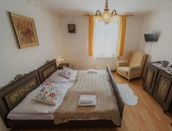 Comfort Tek Büyük veya İki Ayrı Yataklı Oda