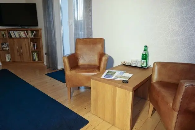 Standard Tek Büyük Yataklı Oda, Bahçe Manzaralı