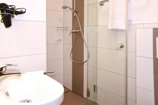 Tek Kişilik Oda
