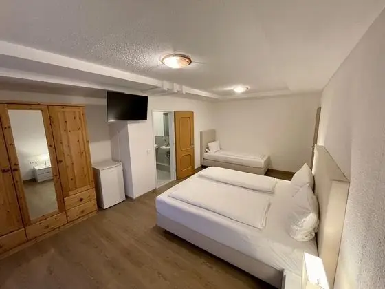 Standard Üç Kişilik Oda, Özel Banyo