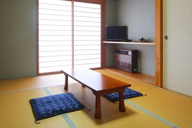 Traditional Oda (Japanese Style, 3 Guests)