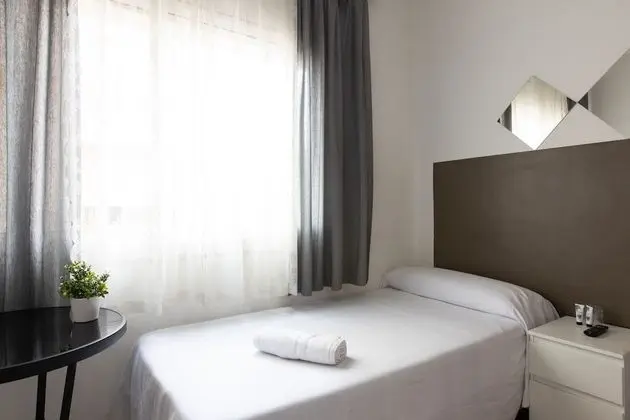 Basic Tek Kişilik Oda, Ortak Banyo