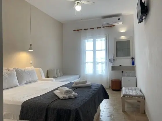 Üç Kişilik Oda, Şehir Manzaralı