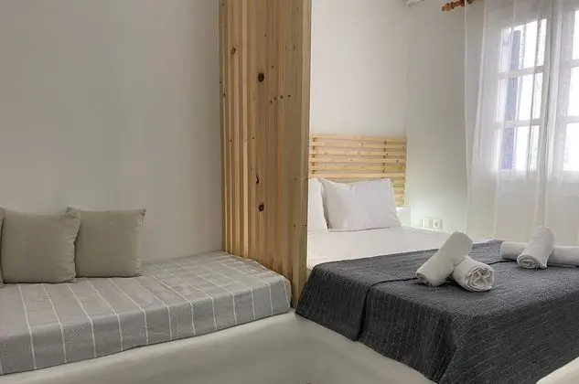 Üç Kişilik Oda, Şehir Manzaralı