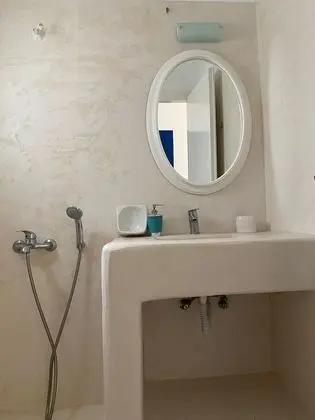 Üç Kişilik Oda, Şehir Manzaralı