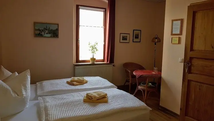 Standard Tek Büyük veya İki Ayrı Yataklı Oda, Banyolu/Duşlu