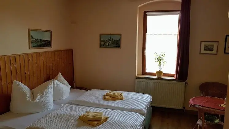 Standard Tek Büyük veya İki Ayrı Yataklı Oda, Banyolu/Duşlu