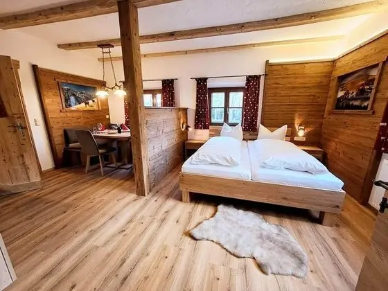 Traditional Tek Büyük Yataklı Oda, Sigara İçilmez, Zemin Kat (Room 5)