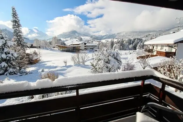 Tek Büyük Yataklı Oda, Balkon
