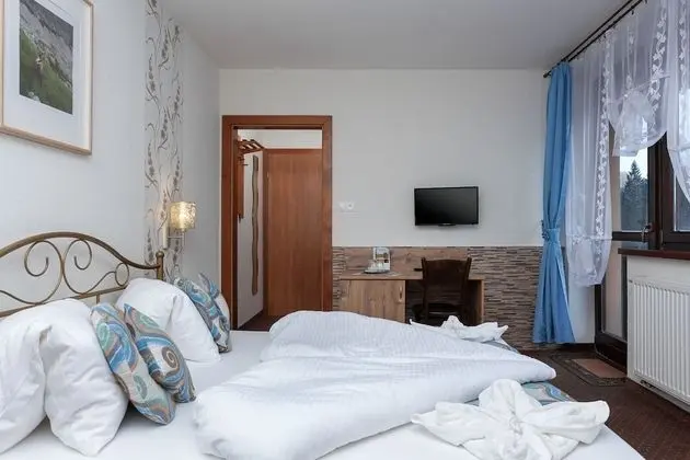 Tek Büyük Yataklı Oda