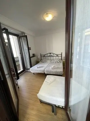 Deluxe Üç Kişilik Oda, 3 Tek Kişilik Yatak