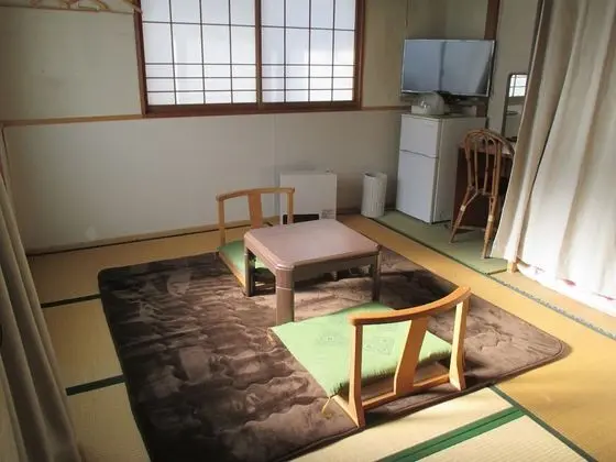 Traditional İki Ayrı Yataklı Oda (Japanese Style)