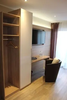 Tek Büyük Yataklı Oda, 1 En Büyük (King) Boy Yatak, Sigara İçilmez