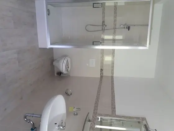 Basic Tek Büyük Yataklı Oda