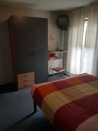 Tek Büyük Yataklı Oda (Bed Size 1,60 x 2,00)