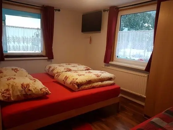 Tek Büyük Yataklı Oda (kleines)