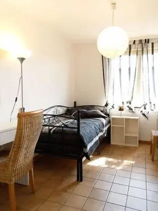 Tek Büyük Yataklı Oda, Ortak Banyo