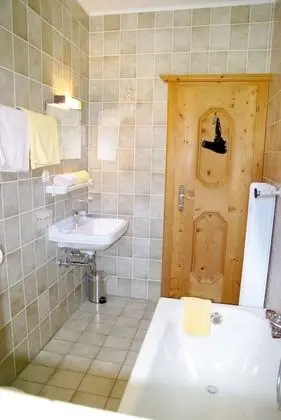Basic Üç Kişilik Oda