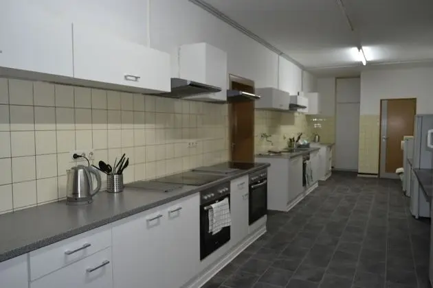 Tek Kişilik Oda, Ortak Banyo