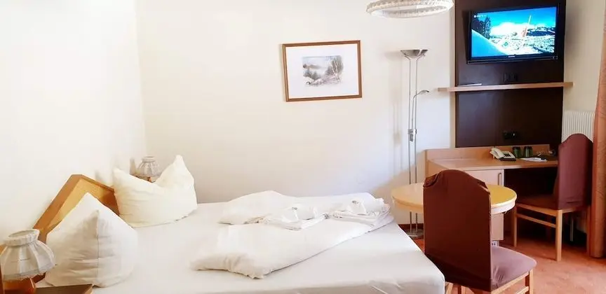 Tek Büyük Yataklı Oda, Balkon