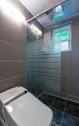 Tek Büyük Yataklı Oda, Avlu Manzaralı, Asma Kat