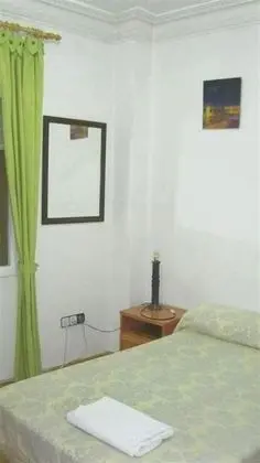 Tek Büyük Yataklı Oda, Özel Banyo