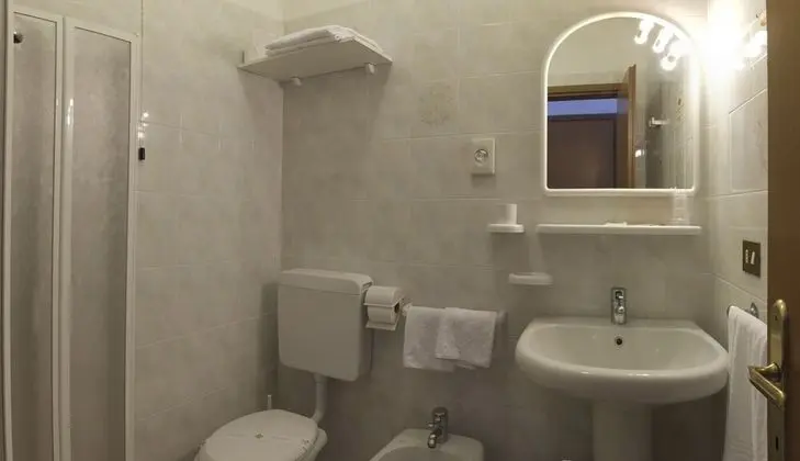 Dört Kişilik Oda, Balkon