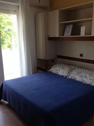 Tek Büyük veya İki Ayrı Yataklı Oda, Balkon