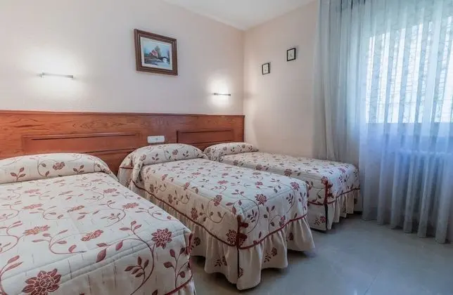 Tek Büyük Yataklı Oda, Ortak Banyo