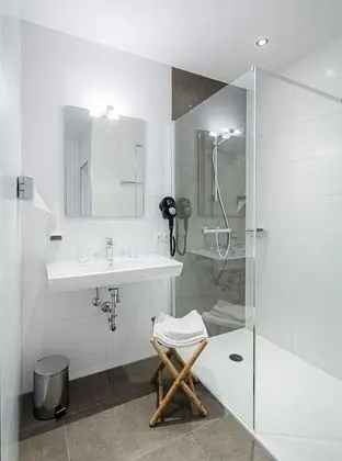 Comfort Tek Büyük Yataklı Oda, 1 Yatak Odası
