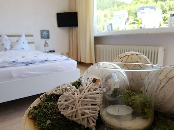 Basic Tek Büyük Yataklı Oda, 1 Büyük (Queen) Boy Yatak, Dağ Manzaralı, Dağ Yamacı