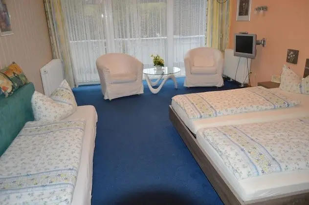 Basic Üç Kişilik Oda, 1 Büyük (Queen) Boy Yatak ve Çekyat, Dağ Manzaralı, Dağ Yamacı