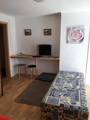 Standard Tek Büyük Yataklı Oda, Ortak Banyo