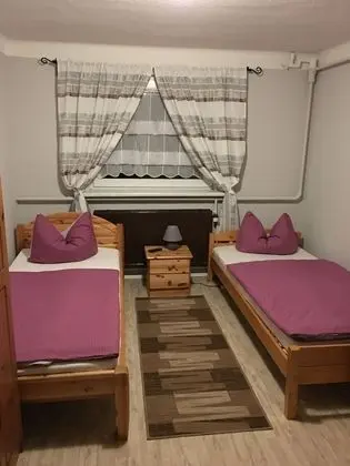 Standard Tek Büyük Yataklı Oda, Ortak Banyo