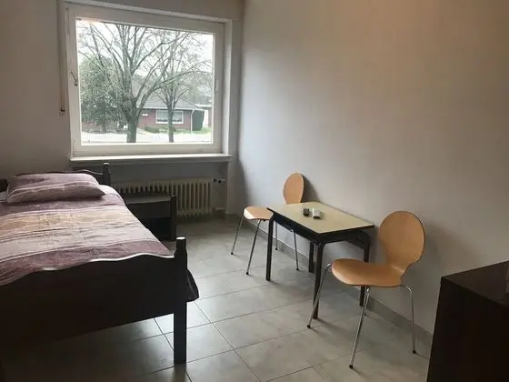 Tek Kişilik Oda, Ortak Banyo