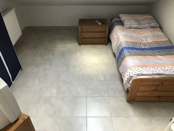 Tek Kişilik Oda, Ortak Banyo