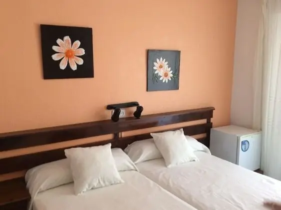 Tek Büyük veya İki Ayrı Yataklı Oda