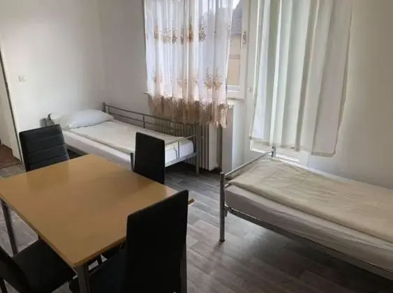 Basic Dört Kişilik Oda