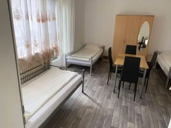 Basic Dört Kişilik Oda